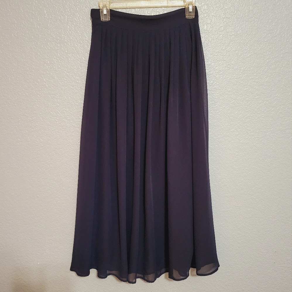 Forever 21 Navy Maxi Skirt